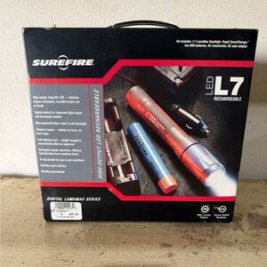 SureFire LED L7 Rechargeable Flashlight